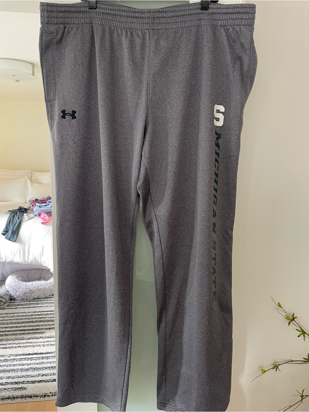 Under Armour Gray Men's Michigan State Sweatpants